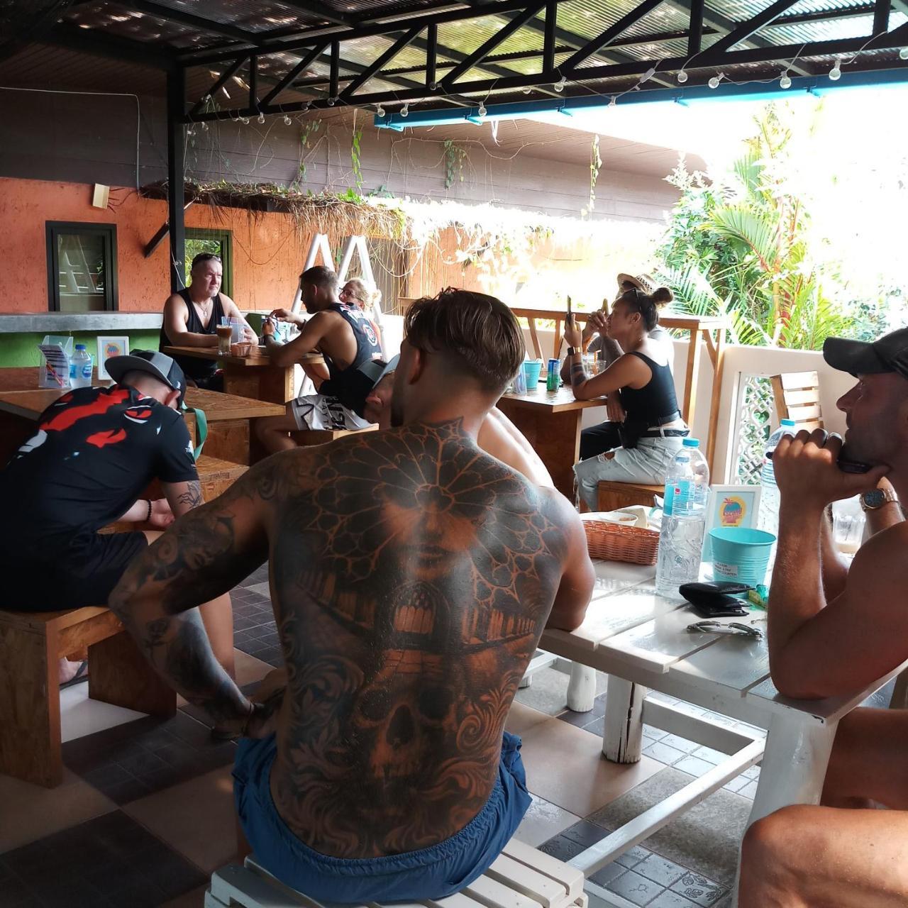 2 Home Chalong Zewnętrze zdjęcie