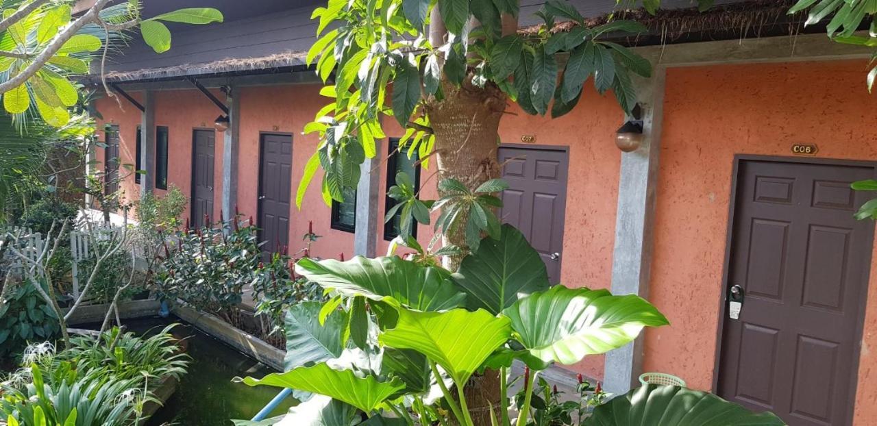 2 Home Chalong Zewnętrze zdjęcie