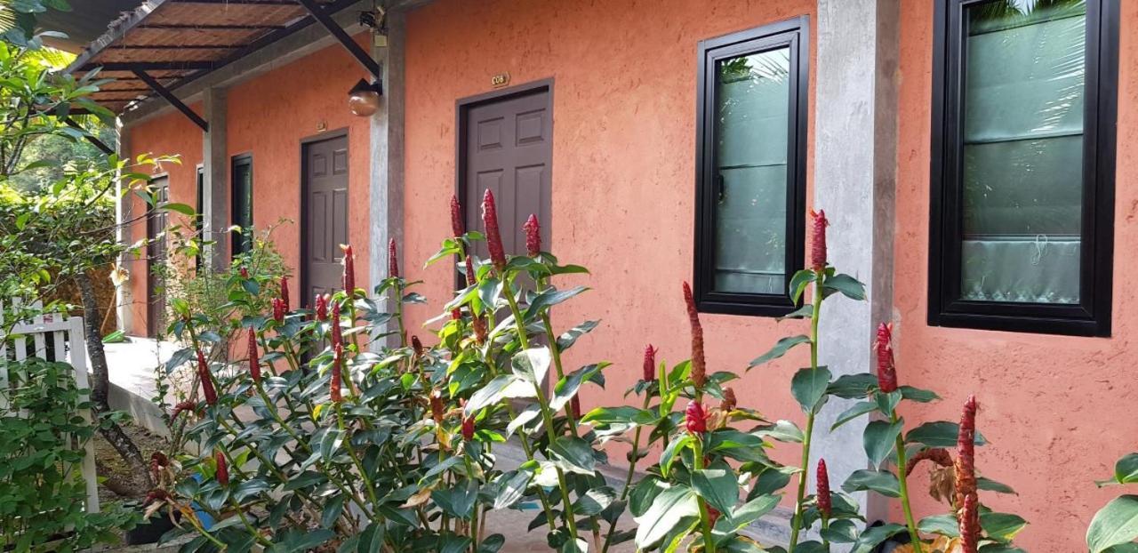 2 Home Chalong Zewnętrze zdjęcie
