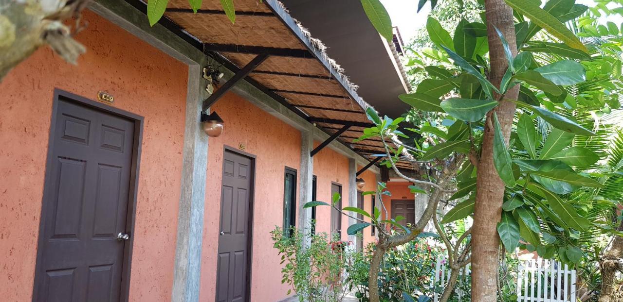 2 Home Chalong Zewnętrze zdjęcie